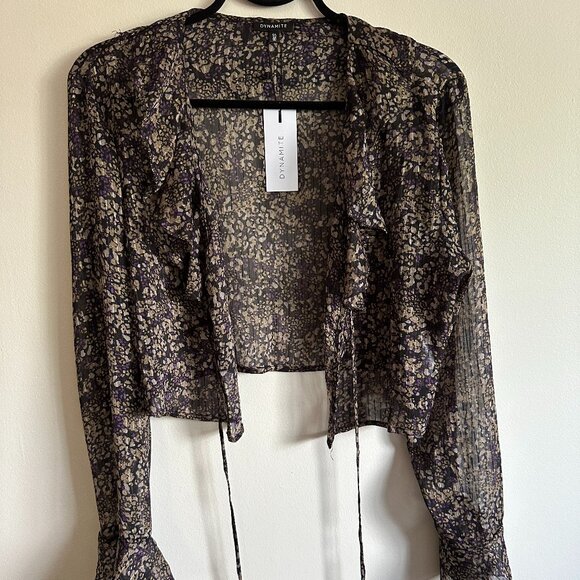 NWT Dynamite Becca Flyaway Top - Picture 4 of 10